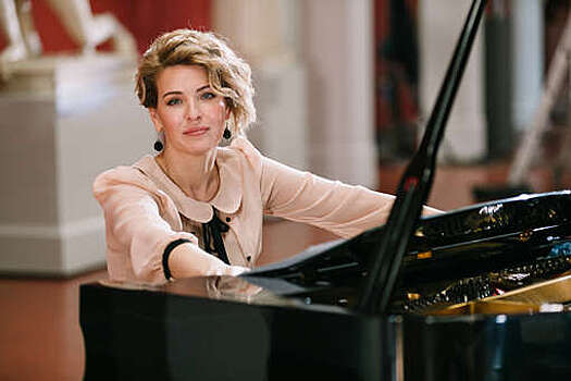В Петербурге за день до концерта отменили выступление пианистки Осетинской