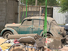Ретро-автомобиль нашли во Владивостоке при сносе гаражей