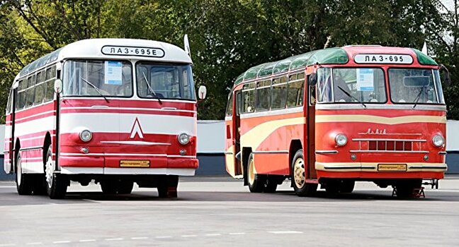 Советские автомобили с украинскими названиями