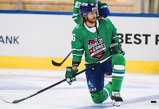 Глава МФХ объяснил ошибку с гимном России