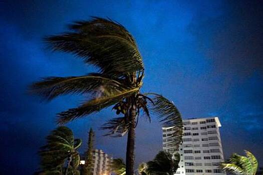 «Дориан» напомнит о «Катрине» - Сильнейший ураган уже ударил по Багамам и движется на США