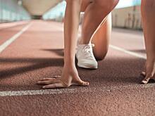 70 спортсменов закрыли легкоатлетический сезон на Кубке Деда Мороза