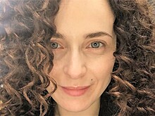 Анна Снаткина опубликовала редкое фото дочери-школьницы: «Какая красивая девочка!»