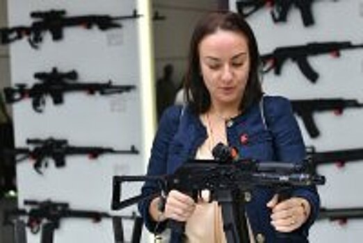 Украина расторгла соглашение с РФ о поставках оружия и военной техники