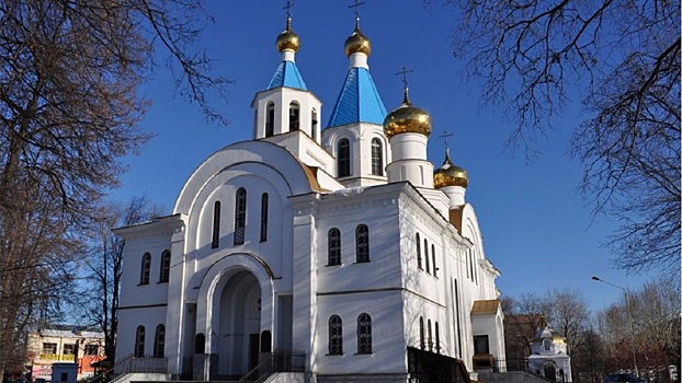 Триста тридцать девять храмов Свердловской области готовы к Рождеству