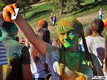 Встреча с Роналдиньо и фестиваль красок: казанская афиша на 13 и 14 мая