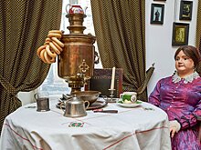 Из красивой чашки вприкуску с арбузом. Как пили чай в Москве XIX века