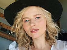 Милый олененок: Саша Бортич облачила двухмесячного сына в комбинезон и вязаную шапку с ушками