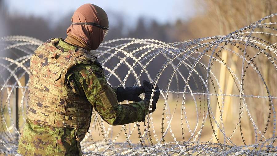 Белорусские пограничники обнаружили у границы с Латвией труп африканского беженца