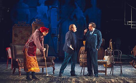 Михаил Барщевский установил закон «Неформат» на сцене Театра в Хамовниках