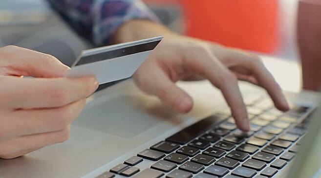 За безопасное пользование картами Visa и MasterCard придется платить