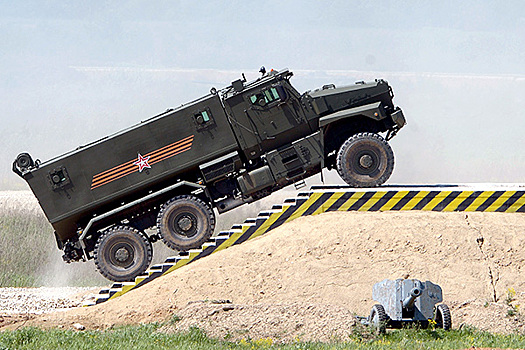 Бронеавтомобиль повышенной защищенности «Тайфун-У»