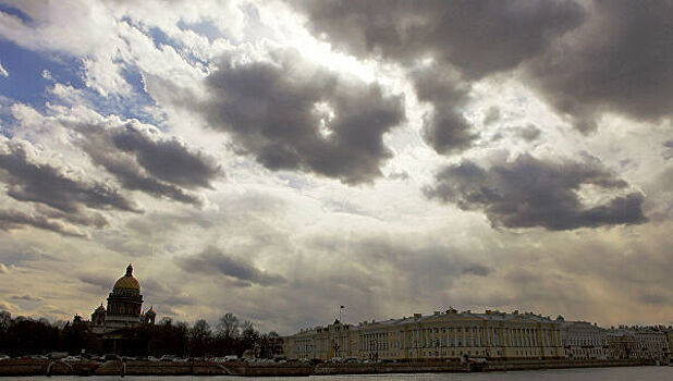 Петербург накрыл шторм