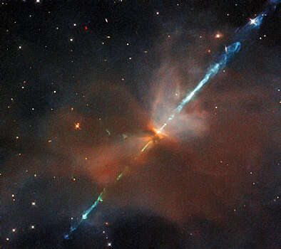 Высокоскоростные джеты со стороны звезды запечатлены обсерваторией Hubble