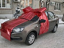 В Пензе лучшему каменщику вручили ключи от автомобиля