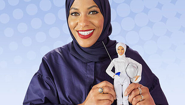 Кукла Барби впервые официально надела хиджаб