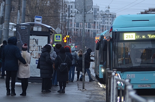 Петербуржцы сидят почти без солнца уже 11 дней