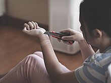 Родителям режущих руки подростков дали советы