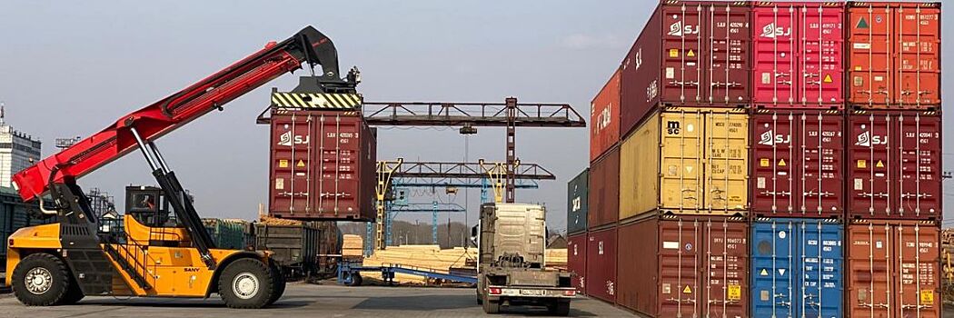 «РЖД Логистика» внедрила новую технологию отправки грузов с использованием контейнерного терминала Западно-Сибирской дирекции
