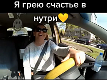 Видеокамера, машина и житейские истории. Как водитель такси из Калининграда стала звездой Тик-Тока