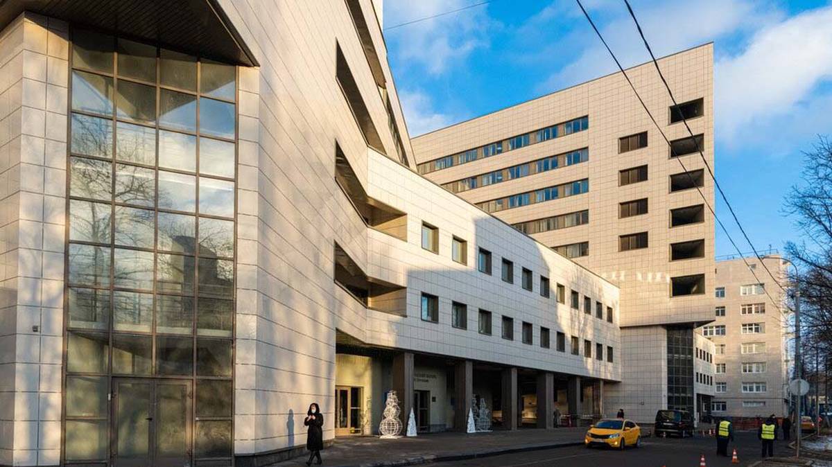 Кандидаты на работу в скоропомощных комплексах чаще всего подают заявки в Боткинскую больницу