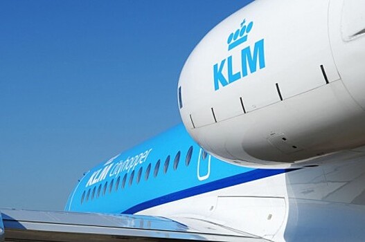 Вынужденная посадка рейса KLM в связи с утечкой из фармацевтической упаковки