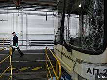 Переговоры о крупном предприятии мэрии Екатеринбурга остановлены. Москвичи ждут решения ЦБ