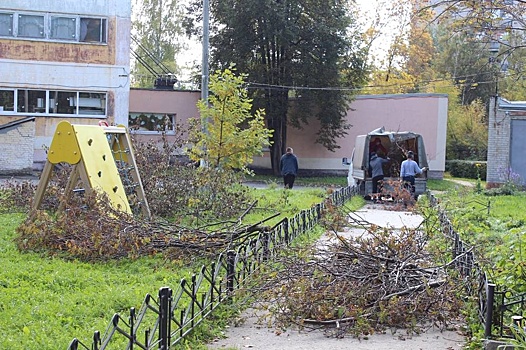 "Зяблицев-Фонд" провел субботники в детских садах Екатеринбурга