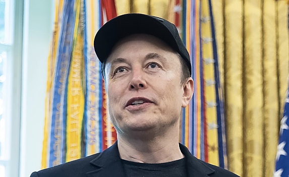 Трамп может лишить Маска доступа к гостайне, осложнив работу SpaceX