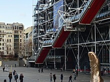 В парижском музее посетитель изрезал картину