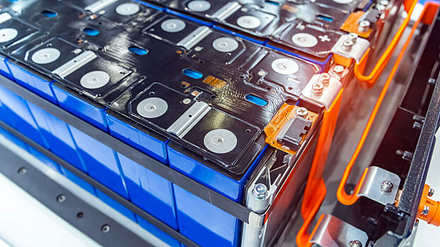 Буйный нрав лития в батарее укротили магнитным полем