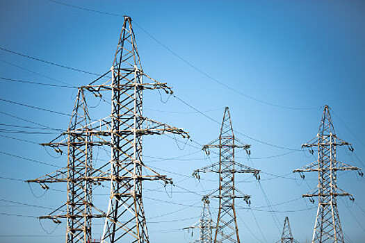 Петицию о прекращении подачи электроэнергии в Крым подписали 25 тысяч украинцев
