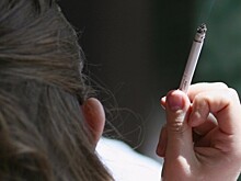 Ученые нашли связь между храпом детей и курением родителей