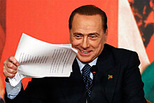 Берлускони поддержал Катрин Денев в вопросе домогательств