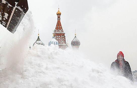 В Москве ожидаются облачная погода, снег и гололедица