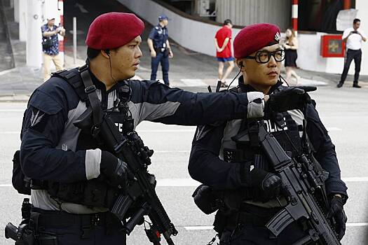 За участие в гей-вечеринке арестовали более 30 мужчин