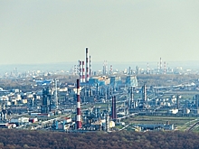 Российские нефтезаводы резко снизили цены в попытке избежать остановки