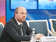 Глава управы Гагаринского района Евгений Вишняков провел установочное совещание по планируемому капремонту на улице Строителей