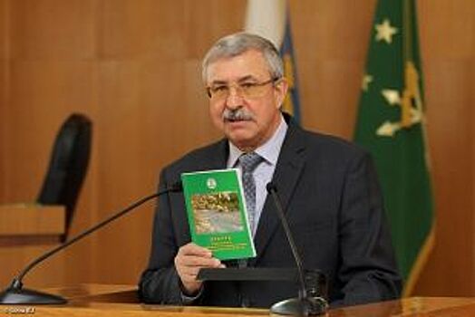 Анатолий Осокин избран омбудсменом по правам человека в Адыгее