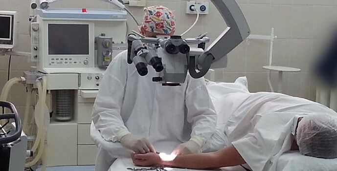 Ростовские врачи спасли пациенту кисть, попавшую под гильотину