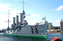 КПРФ поздравила россиян со 118-летием крейсера «Аврора»