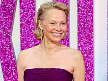 Памела Андерсон перечислила неожиданные плюсы отказа от макияжа