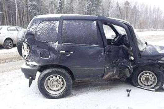 В Нижневартовском районе в ДТП пострадали двое