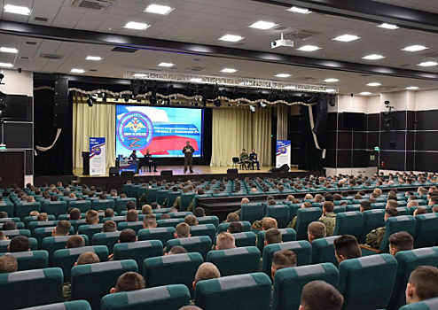 В Краснодарском высшем военном училище имени генерала армии С.М. Штеменко прошла акция «Воины Z — поколению Z»