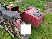 На Ставрополье мотоциклист выронил пассажирку, она повредила голову