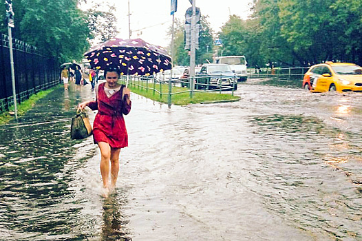 Москву снова начало затапливать