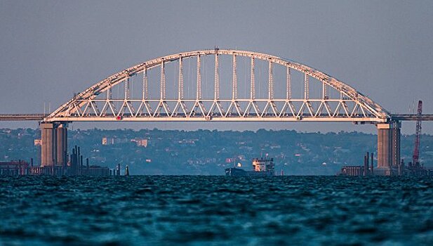 С планом уничтожить мост в Крым "не все так просто"