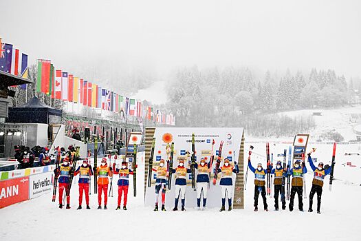 Лыжники и биатлонисты с серебром в эстафетах, Головин игрок месяца в «Монако», а Рублев в полуфинале