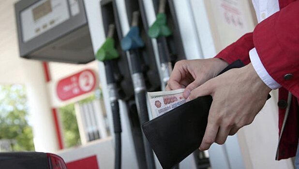 Дворкович рассказал о росте цен на бензин