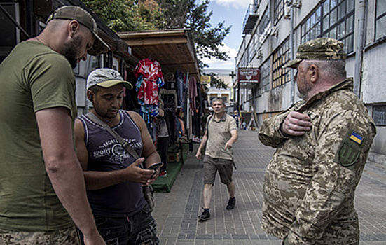 Рада проголосовала за продление всеобщей мобилизации на Украине на 90 дней